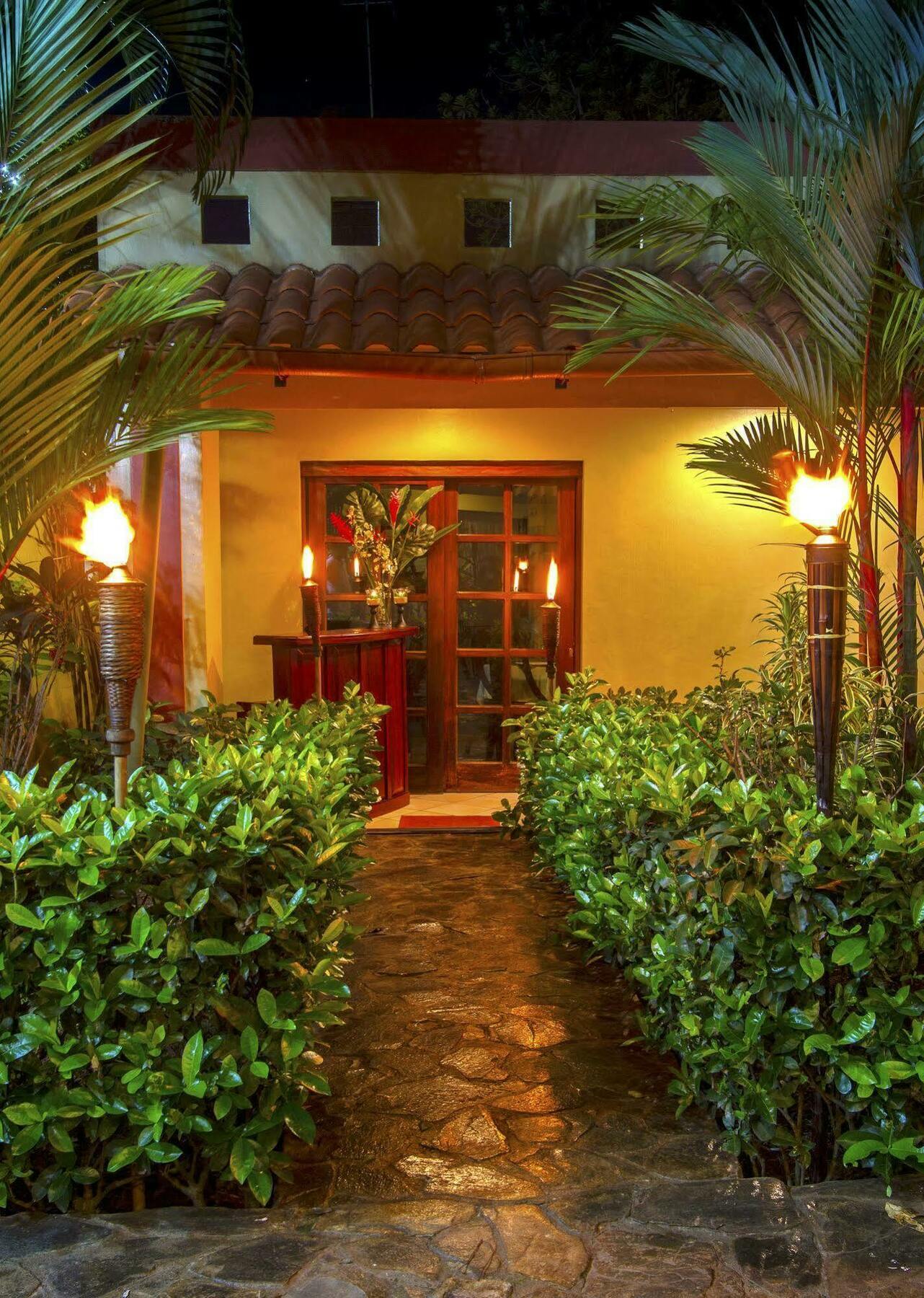 Hotel Iguana Verde Orotina Esterno foto