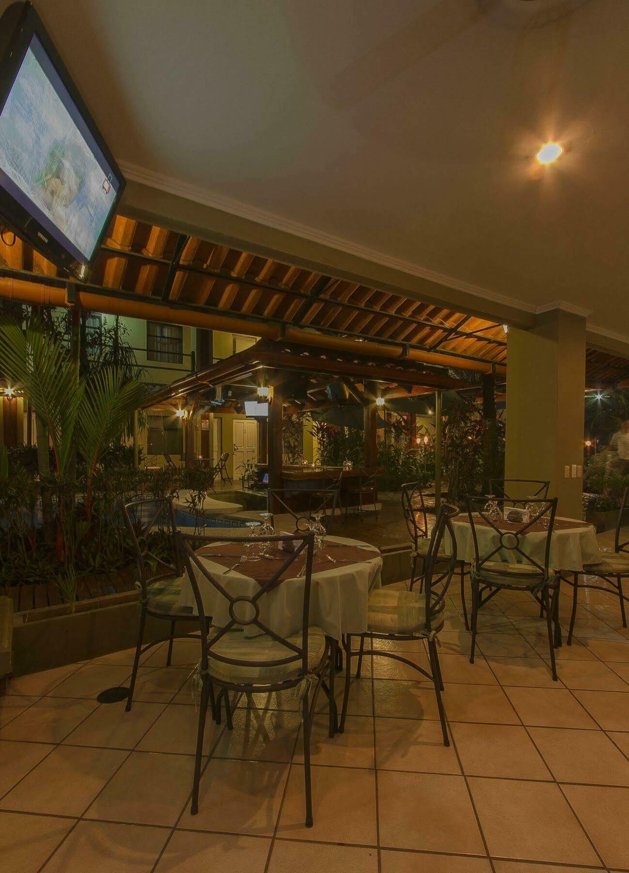 Hotel Iguana Verde Orotina Esterno foto