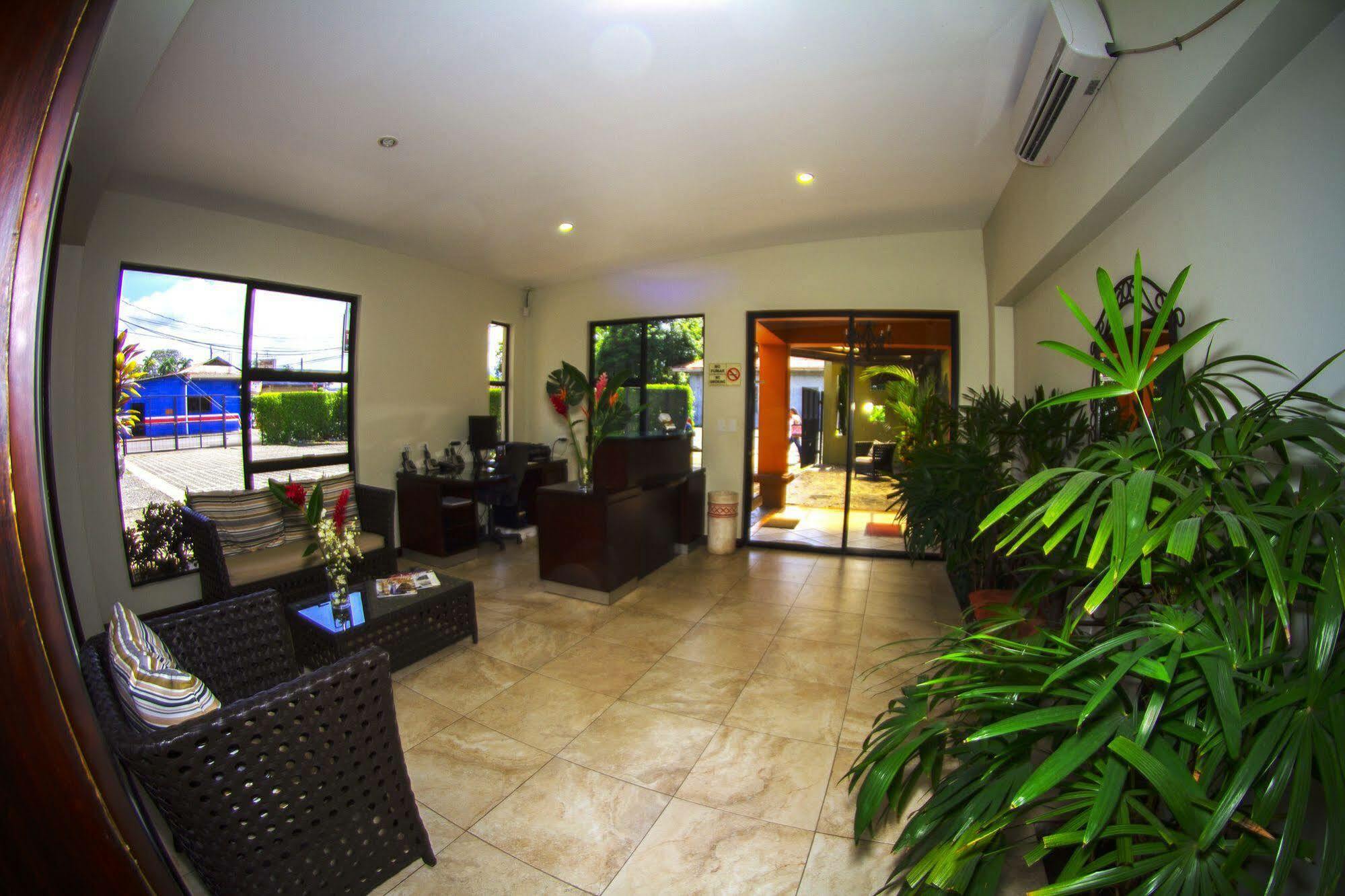 Hotel Iguana Verde Orotina Esterno foto